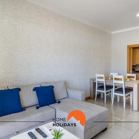 Apartment #139 Quinta Da Barracuda C04 Flat By Holidays *