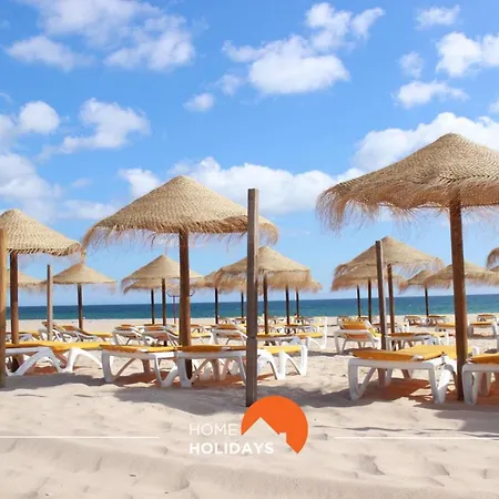 #139 Quinta Da Barracuda C04 Flat By Holidays